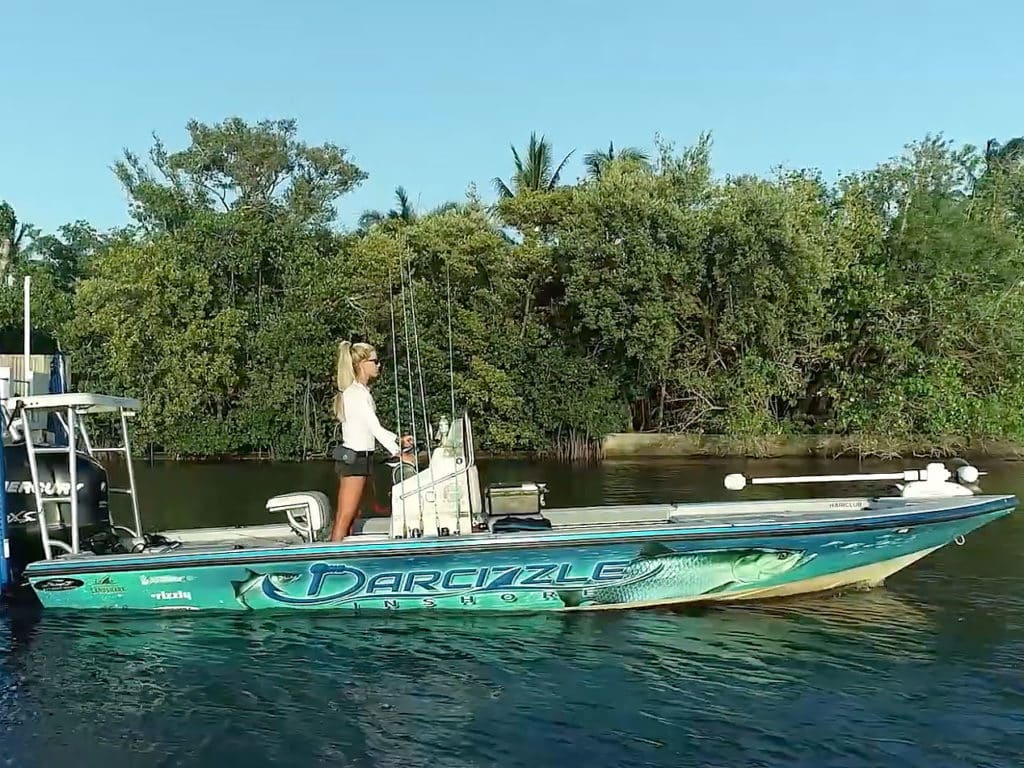 Darcizzle boating safely