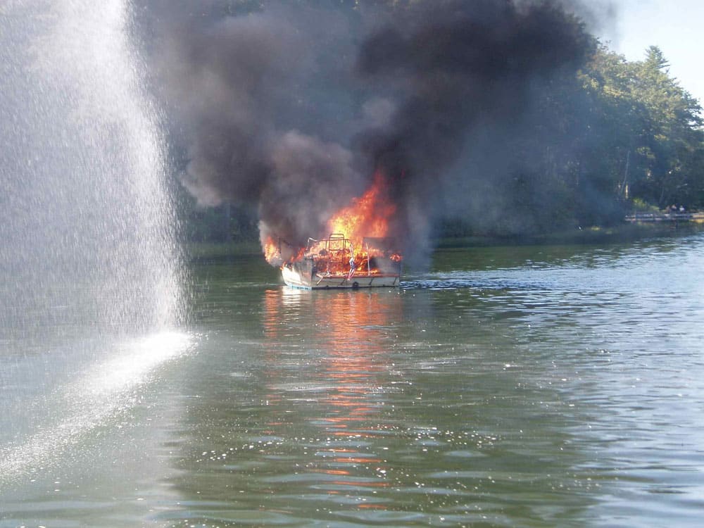 Coast Guard boat crew